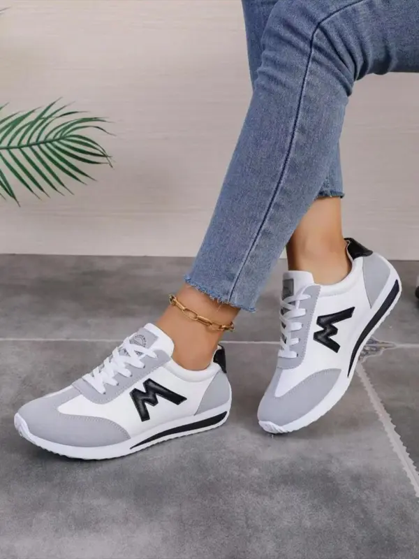 Women's Fashionable Patchwork Design Lace Up Low Top Sneakers, Casual Comfortable Breathable Sports Running Shoes, All-match Round Toe Shoes for Daily Wear 4