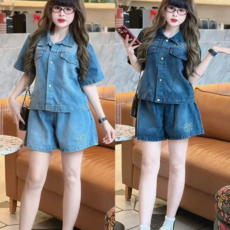 Sét Jeans Cộc Có Thêu Chân Quần Xinh Phong Cách Trẻ Trung Cho Nữ, Chất Liệu Jeans Mềm, 2 Màu, Xanh, Đen Khói