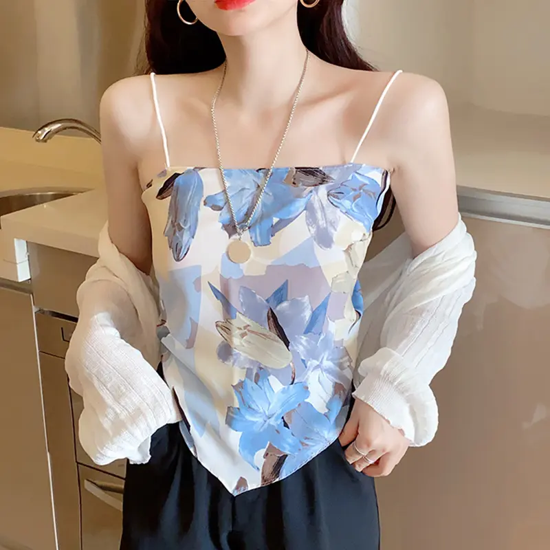 Women Tie Knot Back Camisole, Spaghetti Strap Sleeveless Floral Print Hanky Hem Cami Tops