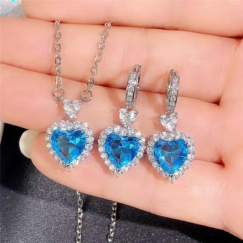 Product Introduction of Xiyin Hot-Selling Ocean Heart Pendant Necklace Beautiful Light Luxury Niche Ring Earring Set Summer Clavicle Chain 1