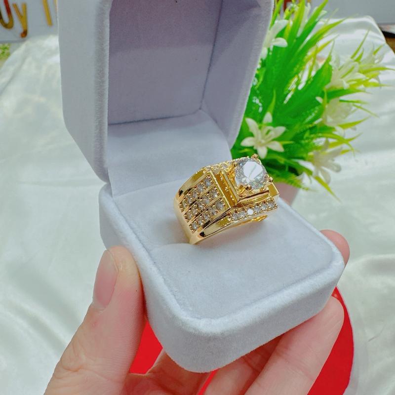 Nhẫn nam mạ vàng cao cấp màu 24k thiết kế bản vuông có đính đá ( Nam giới)