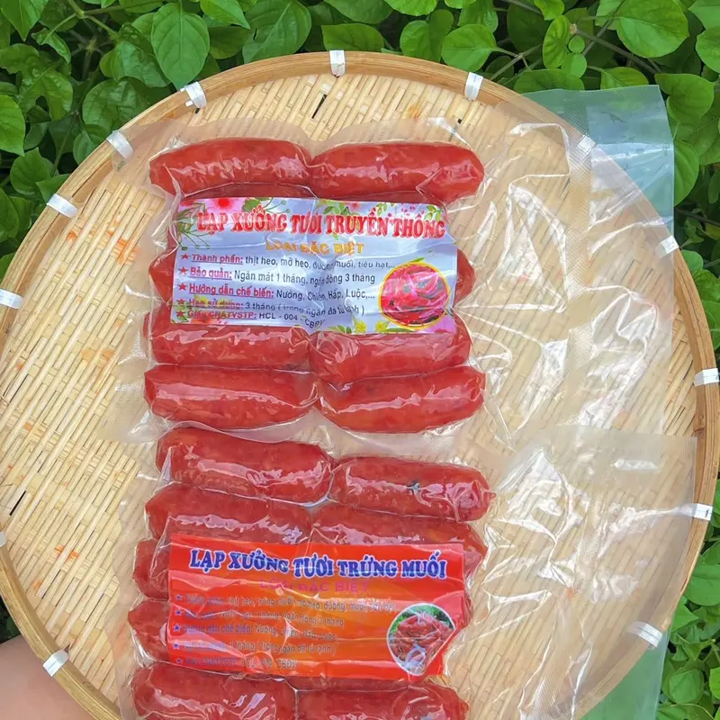 Combo 1KG Mix 2Vị: 500g Lạp Xưởng Tươi Truyền Thống Sấy Khô Dẻo + 500g Lạp Xưởng Tươi Trứng Muối Sấy Khô Dẻo, Đóng Gói Hút Chân Không, 1KG/2 Túi 3