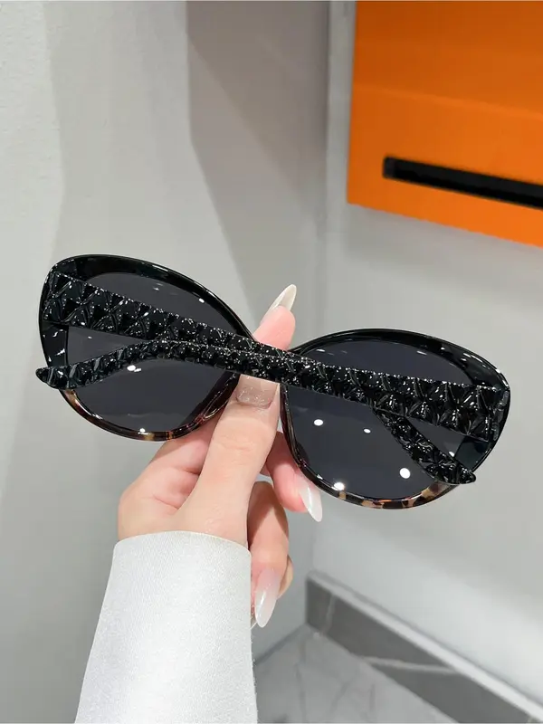 Unisex Simple Style Plain Color Sunglasses, Trendy Casual Cat Eye Frame Sunglasses for Everyday Use, Fashion Accessories for Outdoor Activities 2