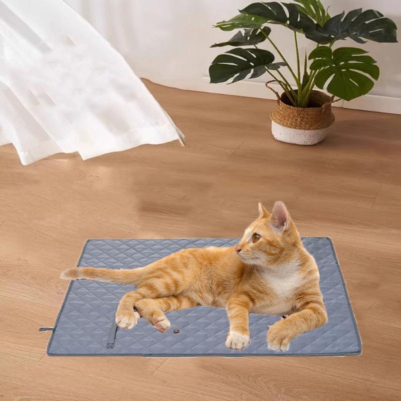 Practical Oxford Cloth Dog Cooling Mat Waterproof Reusable Dog Pee Pad Moisture-proof Dirtresistant Pets Absorbent Diaper Home 4