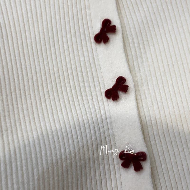 Product Introduction of #2989 Áo len tăm vai bồng nhẹ khuy cúc nơ nhung đỏ cho nữ áolen quang chau 9