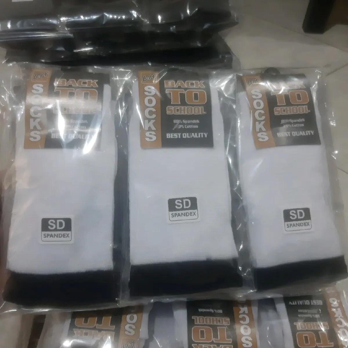 Kaos kaki Sekolah SD hitam putih selusin