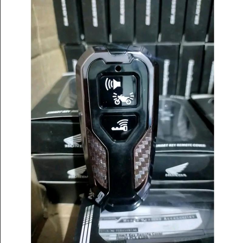 Paket gantungan kunci logo vario dan cover remot vario 160 vario 125 new pcx 160 adv 160 New scoopy 2023 original AHM Aksesoris Car Car 2