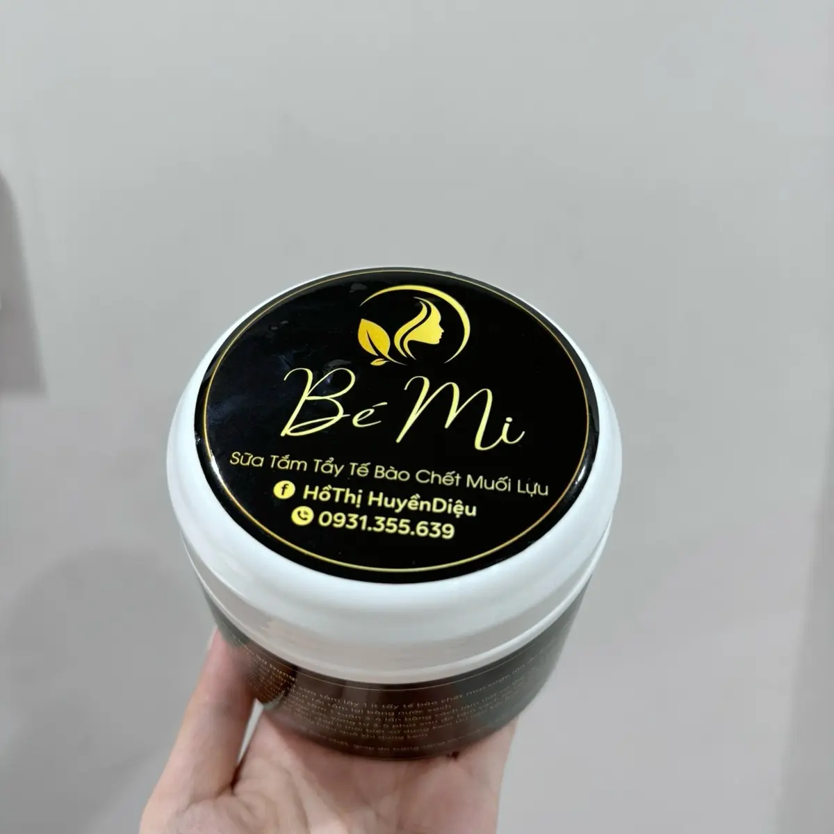 500g Sữa tắm t.ẩy t.ế bào ch-ết muối lựu Dưỡng Body Dưỡng Da Body