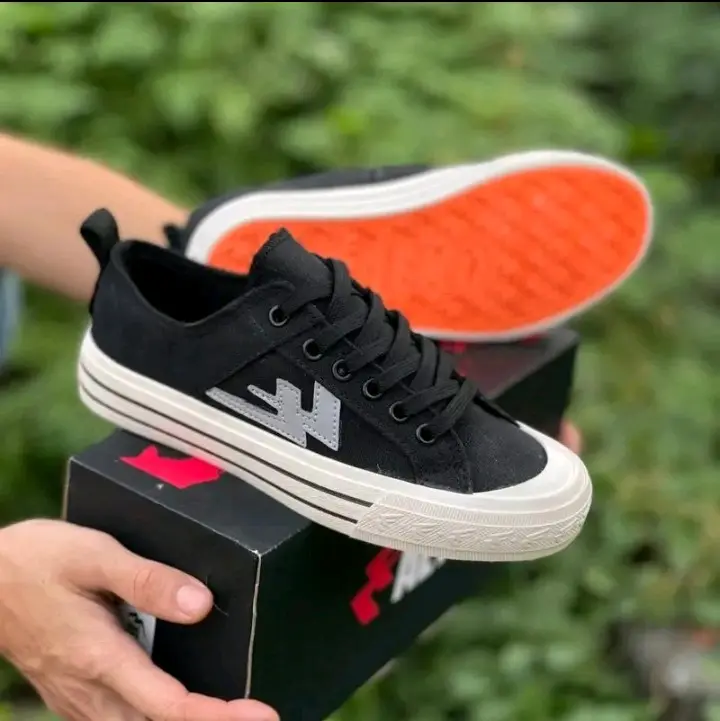 [BISA NYALA] Sepatu Sneakers Aeko NEW Two Years Classic BW Pria Wanita Original Produk Lokal Made in Indonesia Canvas Casual