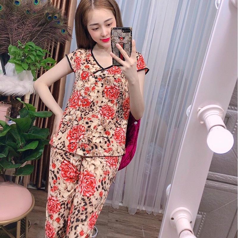  Đồ bộ trung niên cho mẹ  set mặc nhà cho bà bông hoa nền kem. Size 45-60kg. Chất thun lạnh co giãn 4 chiều. Áo Nữ Women Quần Ngủ Xanh Lá 