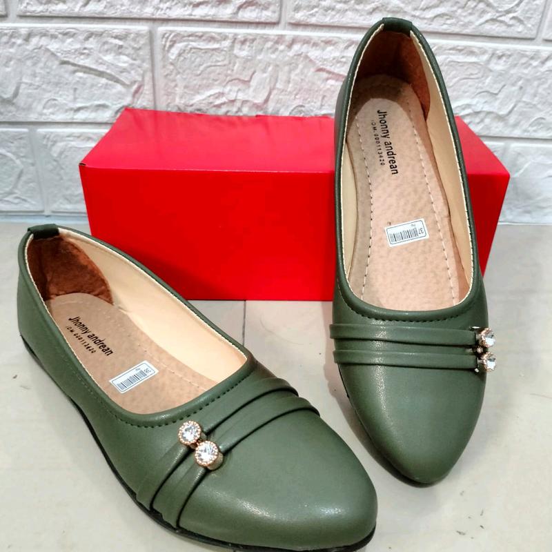 Sepatu Wanita Flatshoes Terbaru 1