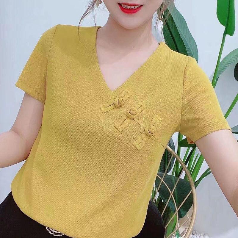 Product Introduction of Áo Thun ngắn Tay Dành Cho Nữ, Dáng Rộng Vừa Vặn, Phong Cách Trung Quốc Cổ Điển, Tay Lửng Cổ Chữ V Có Cúc, Áo Ngoại Cỡ Mùa Hè 2025 Hàng Mới Về 9