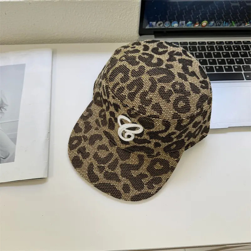 Astig Deal!】Retro Plaid&Leopard Baseball Hat - Letter  display picture 2