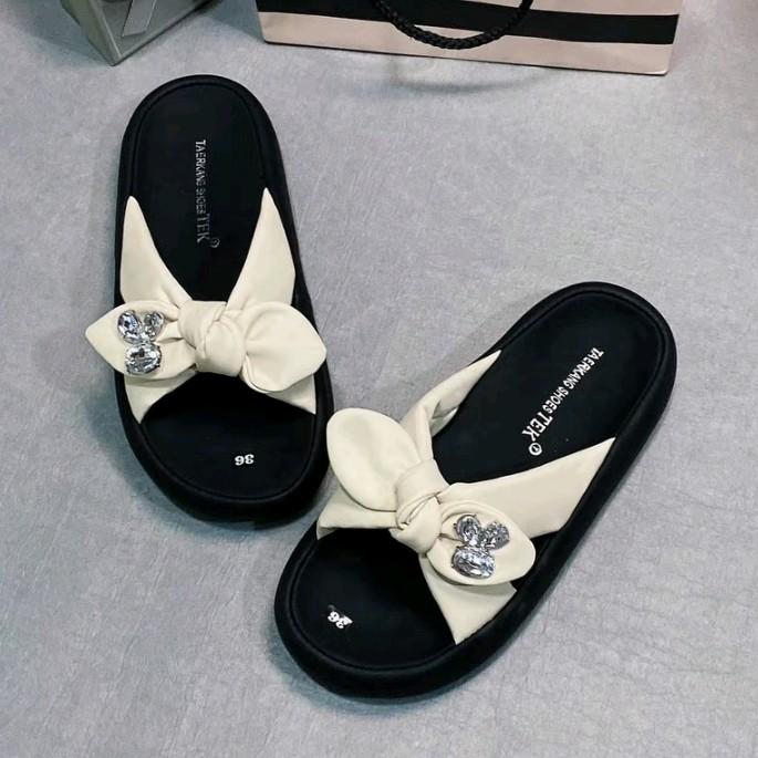 [Đế 3cm] Dép nữ quai chéo chất da mềm thắt nơ hình tai thỏ đế cao su êm nhẹ giay bot lông Women