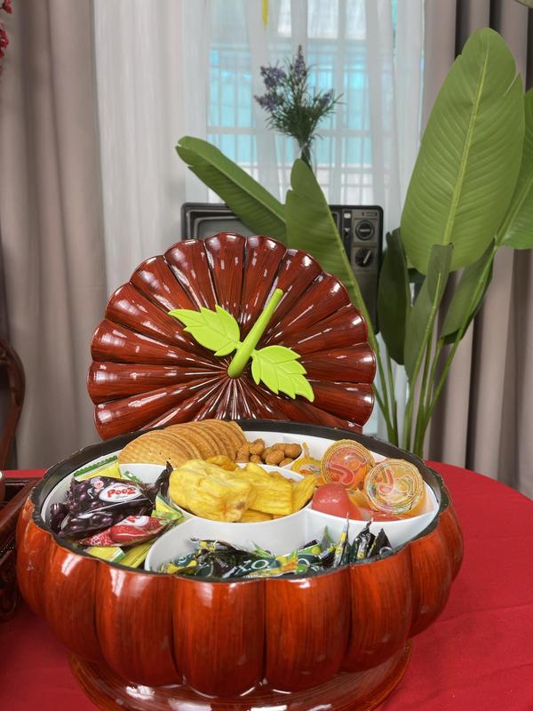 Hộp Đựng Mứt Tết Nhựa Giả Gỗ Dáng Quả Bí Ngô - Khay Đựng Mứt Tết Bền Đẹp Sang Trọng