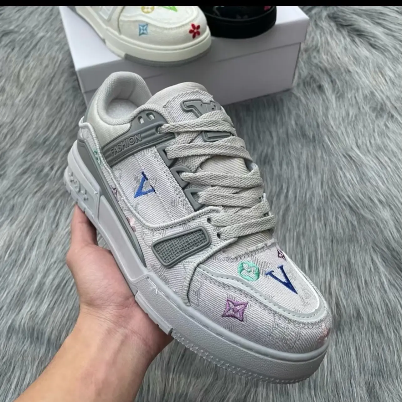 [ThanhGiay2001] Giày Sneaker Lê_ Vy giày thể thao Nam Nữ cao cấp phong cách trẻ trung dễ phối đồ. Đế Bằng