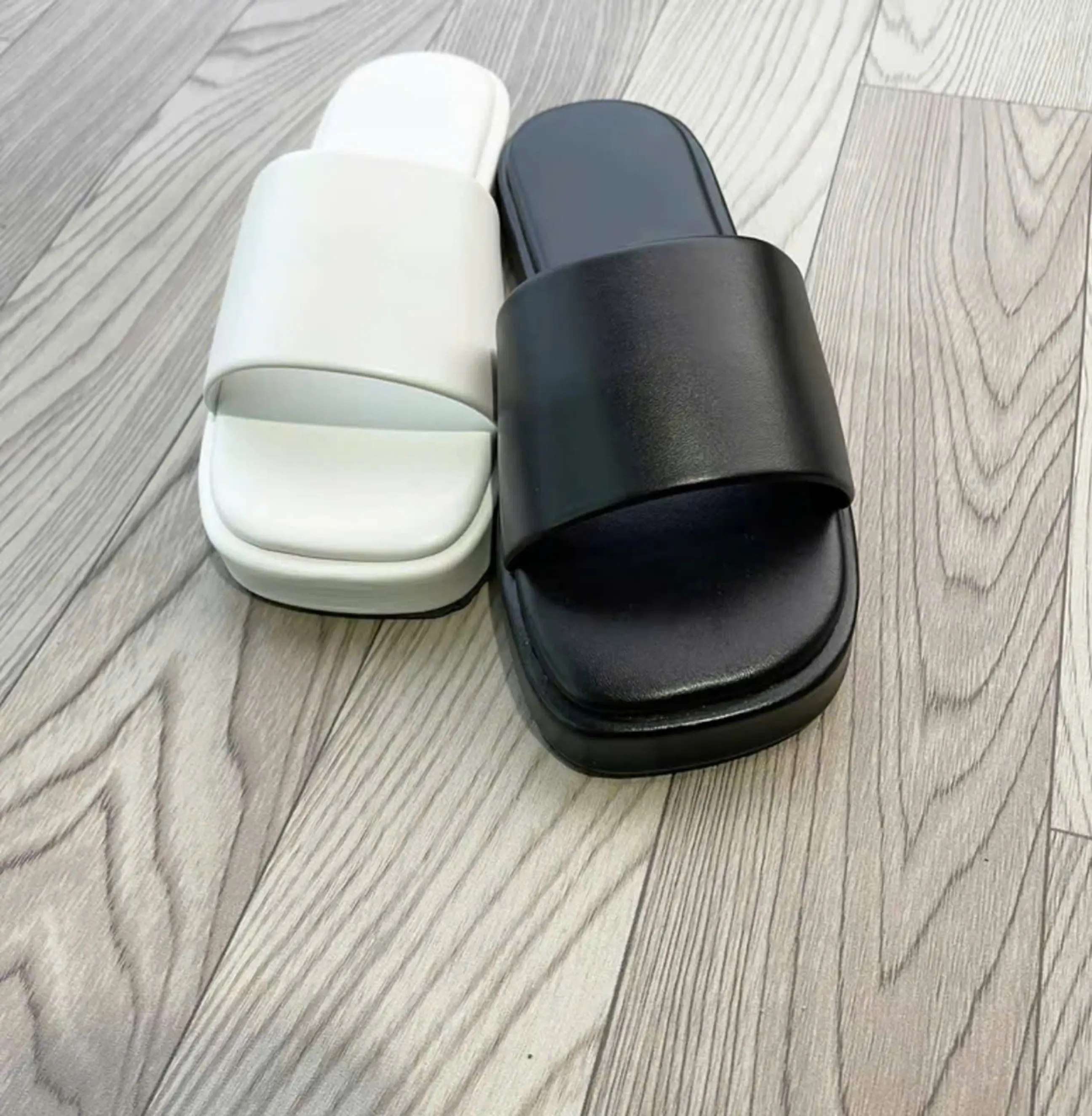 DÉP QUAI NGANG CAO 3 PHÂN XINH XINH  (CHUẨN SIZE) D5