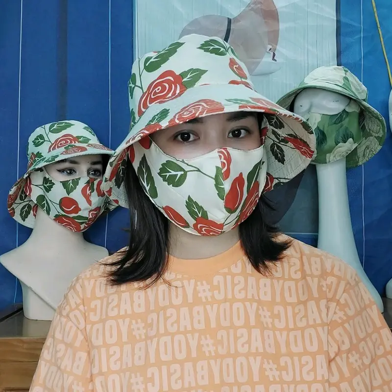 Mũ kèm khẩu trang chống nắng mềm mịn, thoáng mát 0
