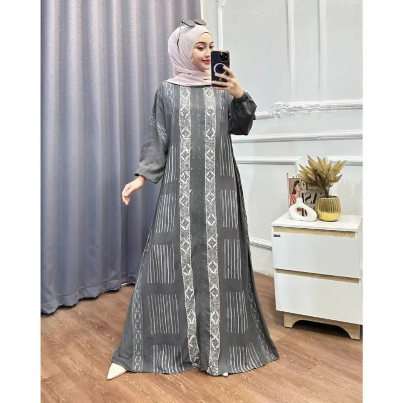 2026The Latest High-quality Muslim Clothing with A Design That Combines  Modern Style with Retro Elements Is A Women's Printed Long Dress That Is  Very Suitable for Muslim Women. - TikTok Shop Singapore