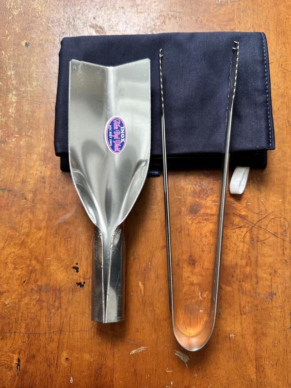 Combo trọn bộ siêu tiết kiệm gồm: Túi đá xịn 2 lớp+Cây đập đá inox 2 công dụng (đập và xúc đá) + cấy gắp đá răng cưa Inox dài 25cm, giúp bạn xử lý mọi tình huống với đá cục, đập đá nhuyễn, combo chất lượng, tiết kiệm 11k.