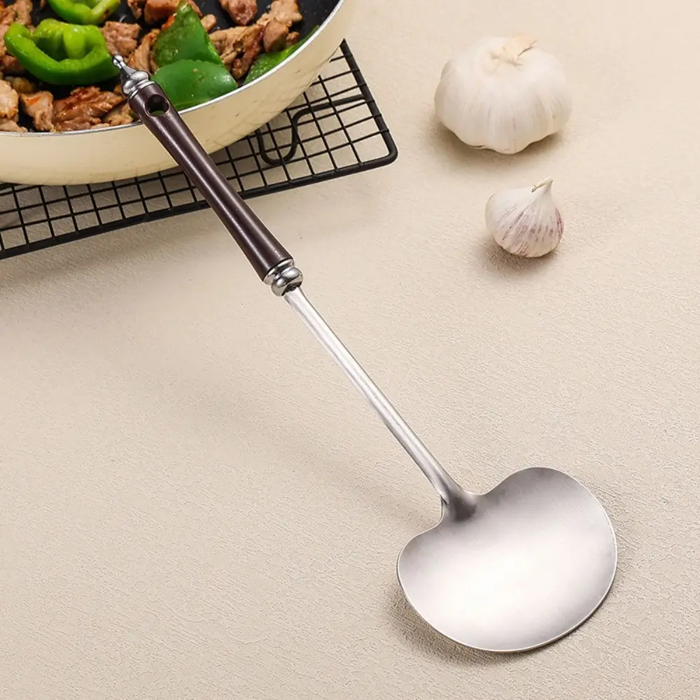 Food Grade Stainless Steel Wok Spatula Wooden Handle Chef-specific Cooking Spoon Long Mushroom Shovel Kitchen Accessories Essentials