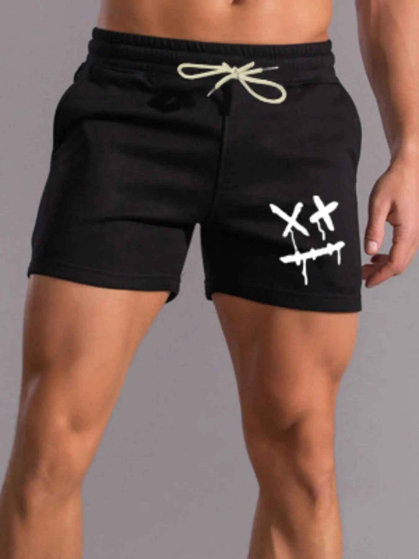 Men's Regular Fit Smile Face Print Drawstring Waist Shorts, Casual Pocket Design Shorts for Summer, Fashion Men's Bottoms for Daily Wear