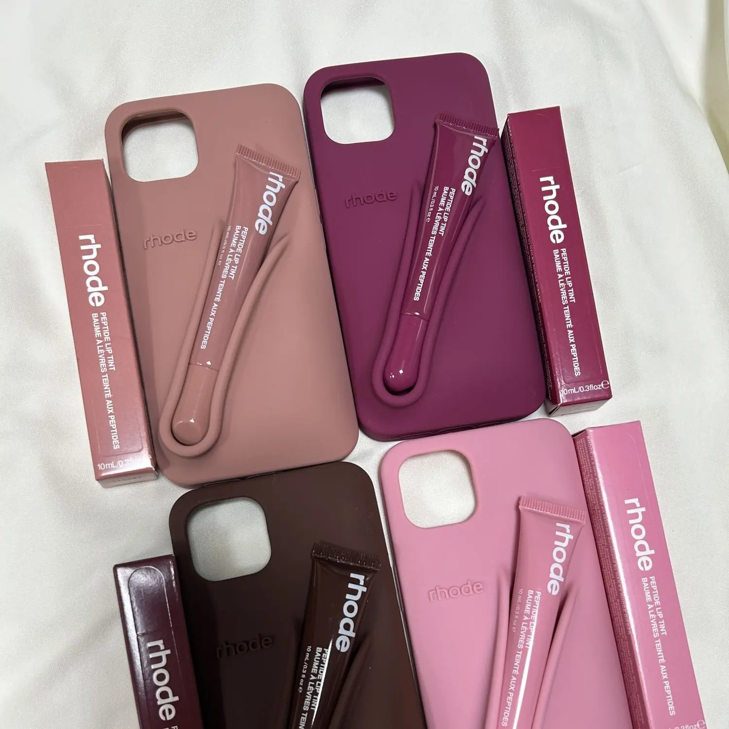 Rhode Autumn and Winter Ribbon Hailey16promax Apple 15toast Phone Case Espresso Shockproof Cover Protection Protective