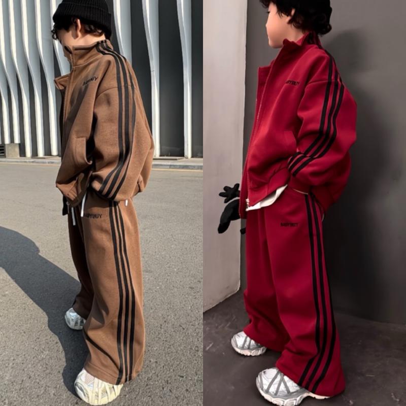 Bộ quần áo nỉ đỏ và nâu 3 xọc đen Babybuy lót lụa mỏng cho bé trai và bé gái, quần có thế bo gấu bên trong có dây giút ạ mặc mùa xuân thu đẹp .