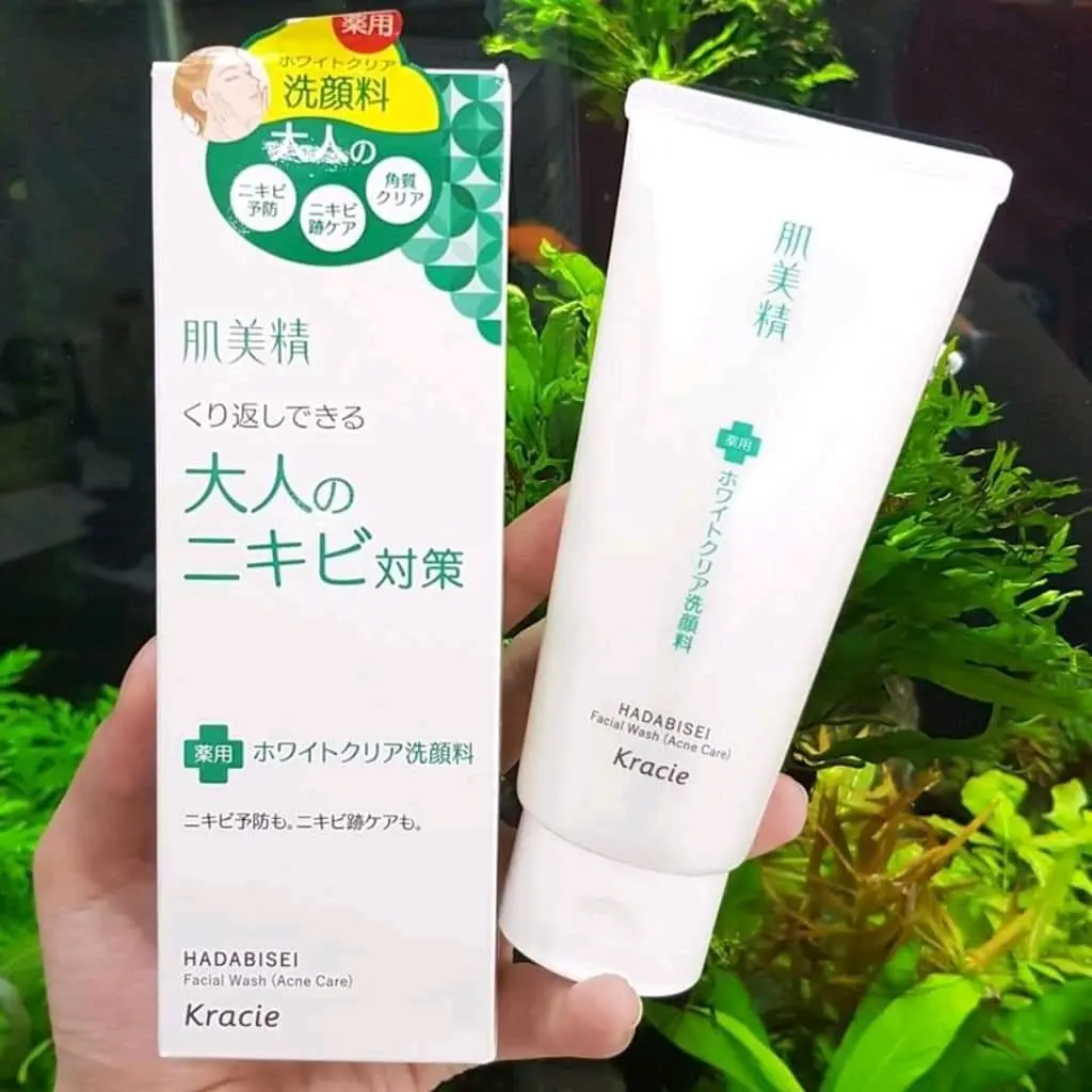 Sữa rửa mặt trị mụn và thâm mụn Kracie 110g