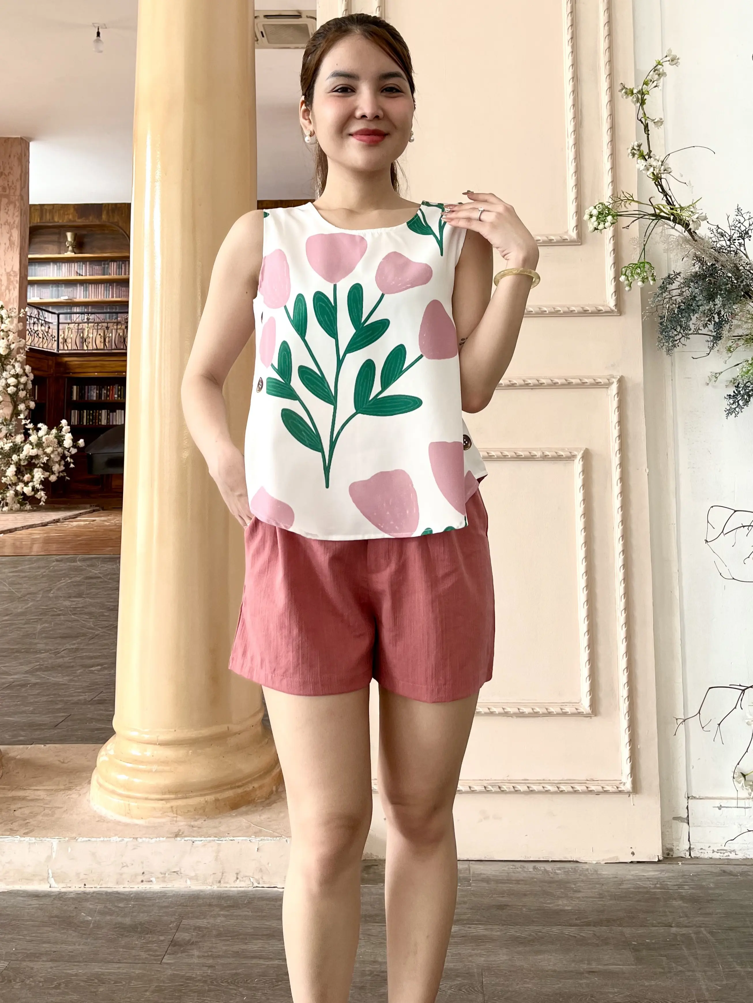 Đồ bộ mặc nhà họa tiết xinh MS04, chật liệu lụa Hàn thoáng mát, họa tiết dễ thương, đồ bộ cộc Nhung Quần Voi Nữ Áo lưng Women pijama macnha