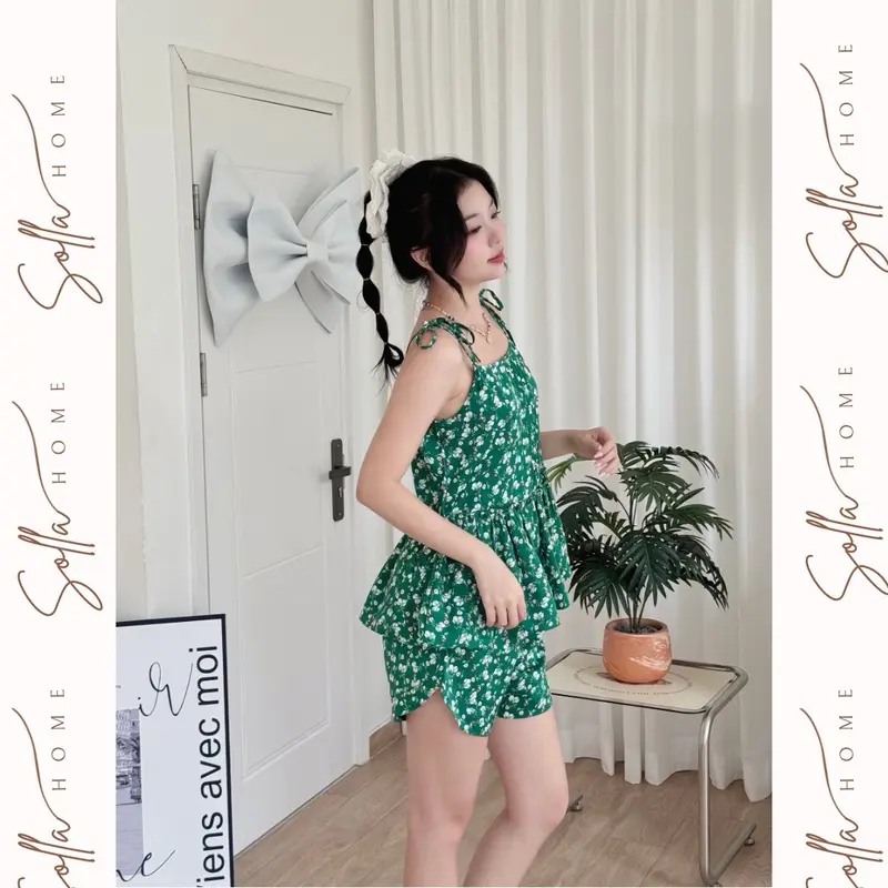 SOLLA HOME - Bộ Mặc Nhà Nữ Hai Dây Buộc Nơ Hoạ Tiết Hoa Nhí 2