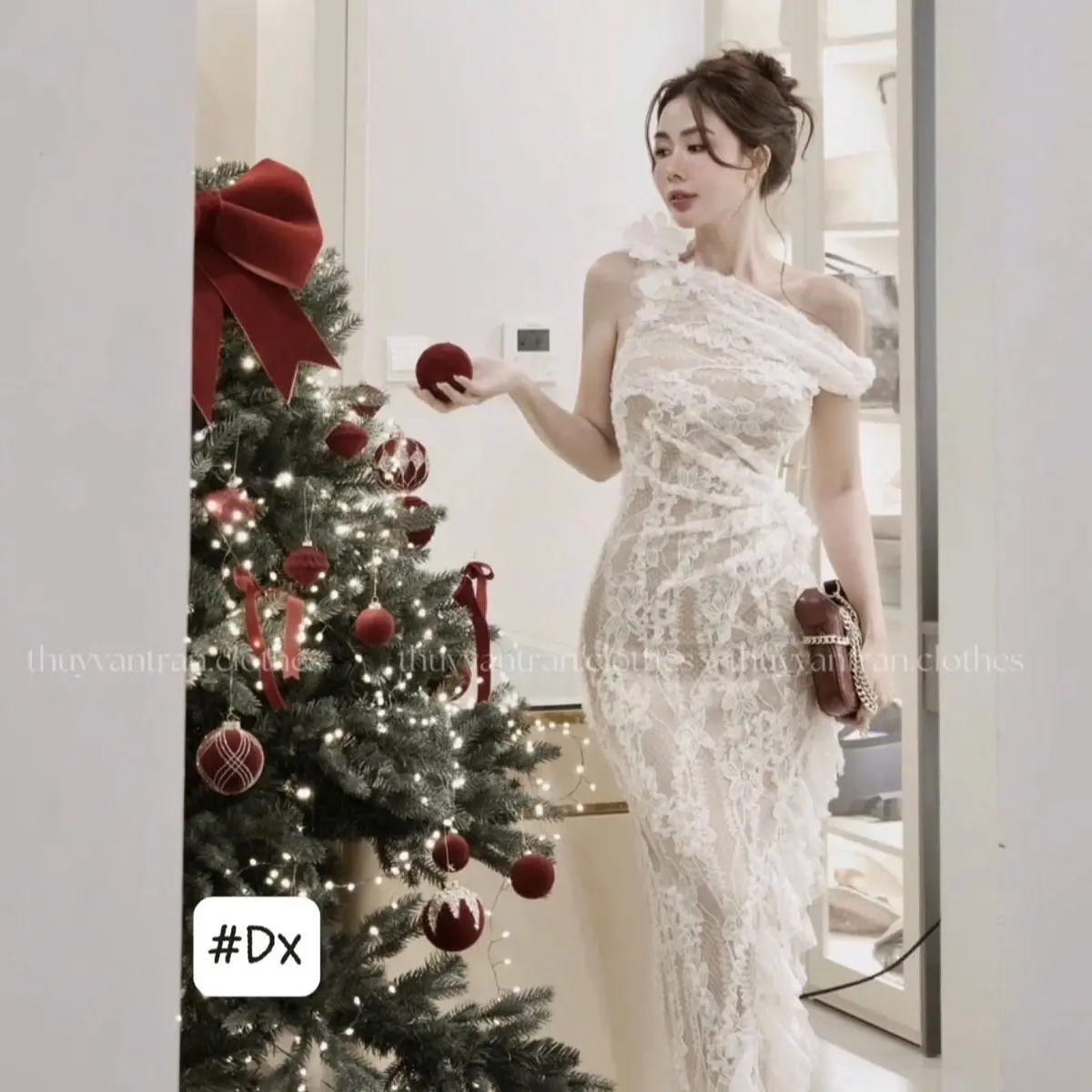 Đầm ren lệch vai hothit   Hàng ren co dãn tôn dáng