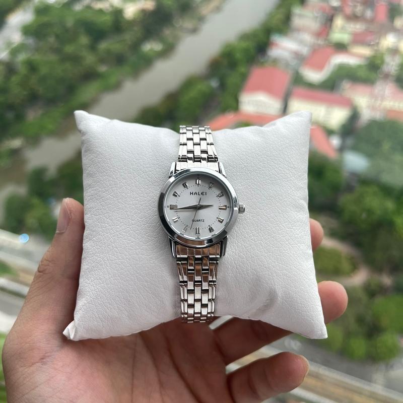 Đồng Hồ Halei nữ 502 màu silver toàn bộ, kiểu dáng đơn giản, ứng dụng với nhiều hoàn cảnh