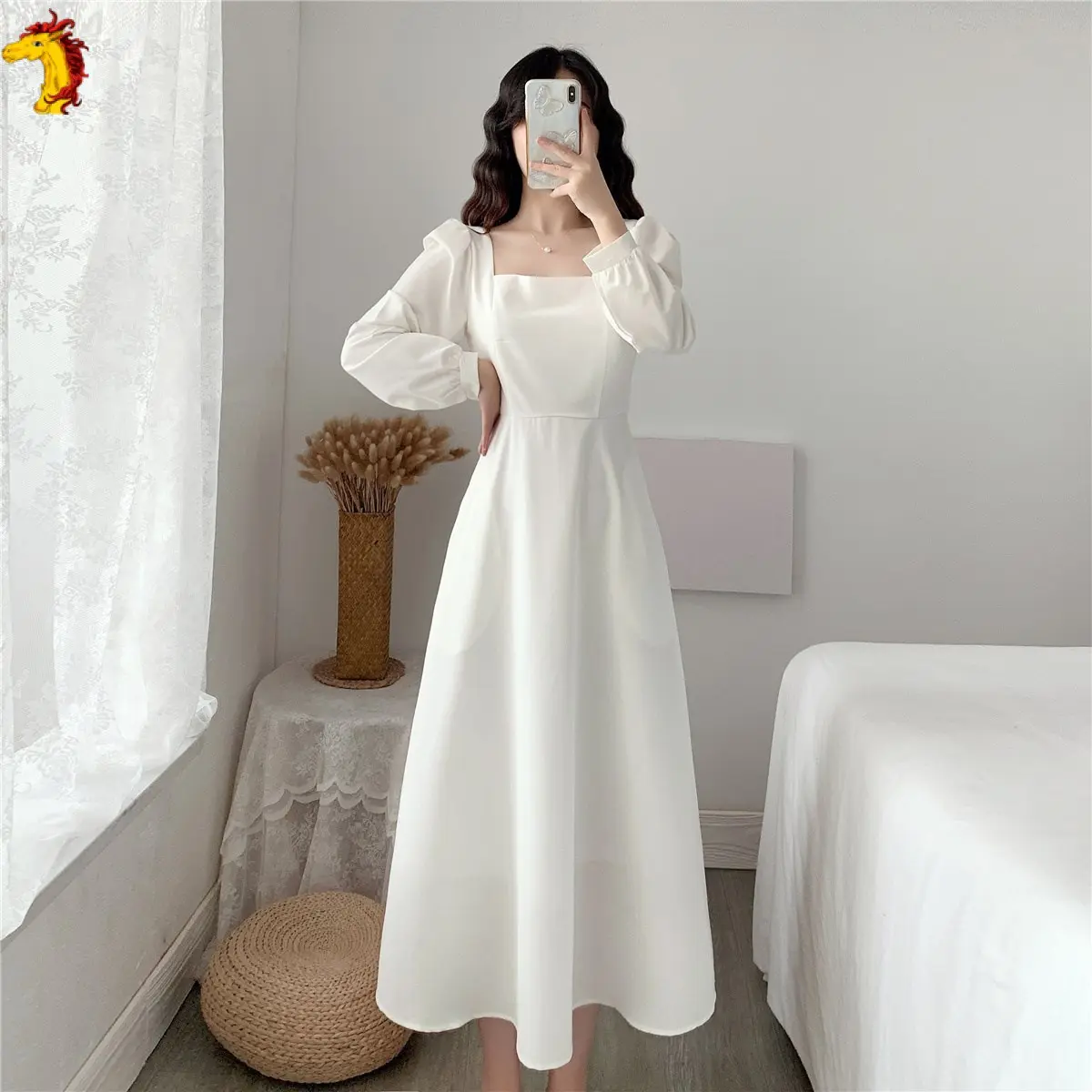 【Seagull Famous】 Women Váy Thời Trang, Váy Dài Tay Mùa Xuân Cho Nữ, Cổ Vuông Thanh Lịch, Dài Quá Gối, Phong Cách Hepburn, Váy Đen Nhỏ Dress Khuy Màu Trắng