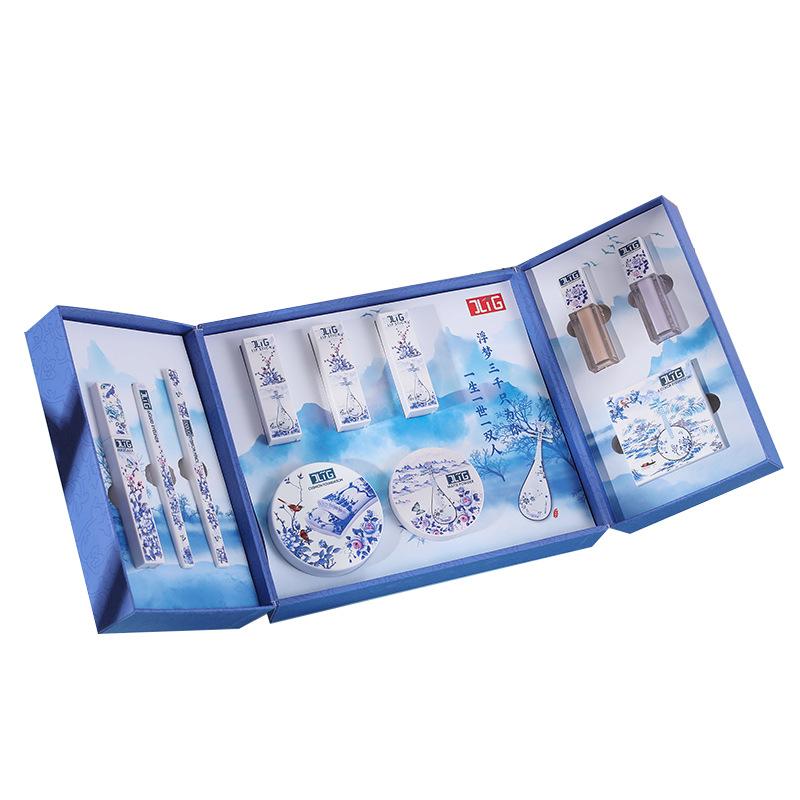 Bộ trang điểm 11 món có kèm túi và thiệp làm quà tặng Kem Lót Che Khuyết Điểm Phấn Phủ Nữ Son Kem Women Cosmetic Mỹ Phẩm Son Môi Perfume