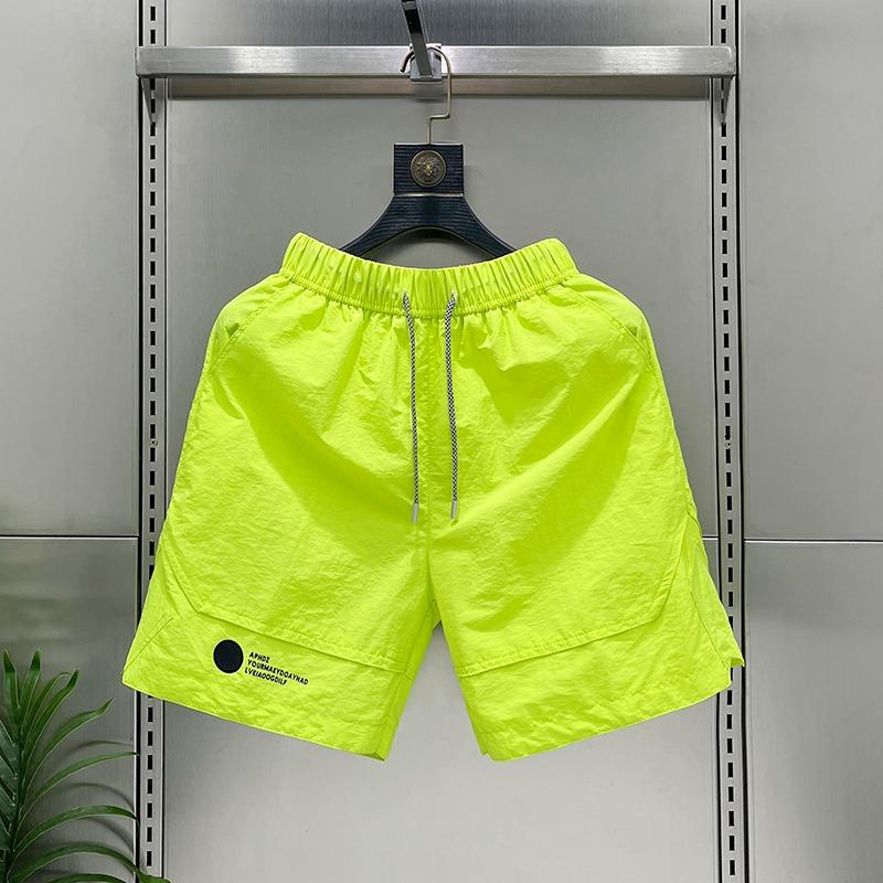 Product Introduction of Summer simple and versatile quick drying casual shorts for men, fashionable and loose five quarter pants, Korean version, internet famous, breathable beach pants 5