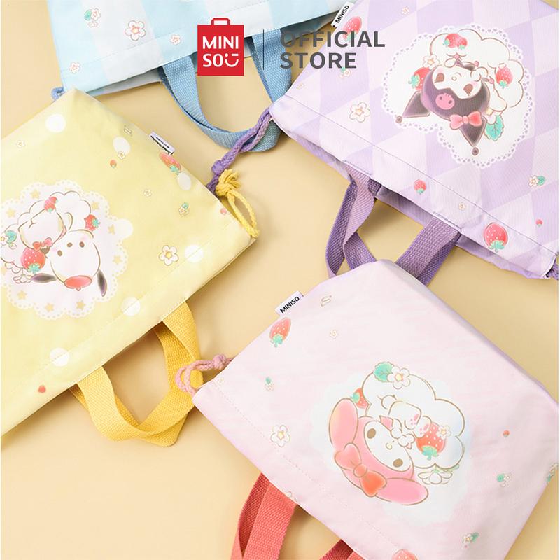 Product Introduction of MINISO Sanrio Tas Makan Siang Lunch Bag Sanrio Characters Drawstring Bento Bag Kapasitas Besar Tahan Air Karakter 8