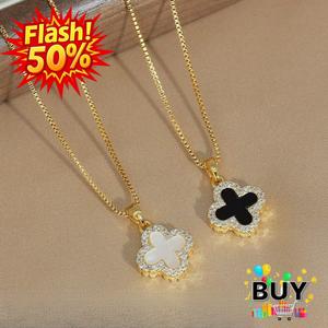 สร้อยคอพร้อมสต็อก ปี 2025 ดีไซน์โคลเวอร์สี่แฉก ไม่ซีดจาง ราคาไม่แพง หรูหรา ระดับไฮเอนด์ ขาวดำ จี้สองด้านลัคกี้ ทันสมัยขั้นสูง สไตล์ใหม่ หรูหราและเก๋ไก๋ om  necklace ฮิต สร้อย แฟชั่น ผู้หญิง