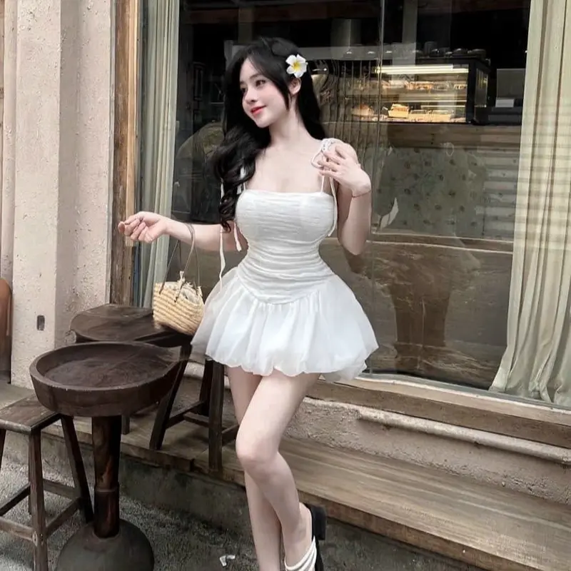 Đầm ren có mút ngực hai dây buộc phối bí von tơ ánh kim hai lớp Nữ Sen Voi ôm người dễ mặc nè các nàng 2