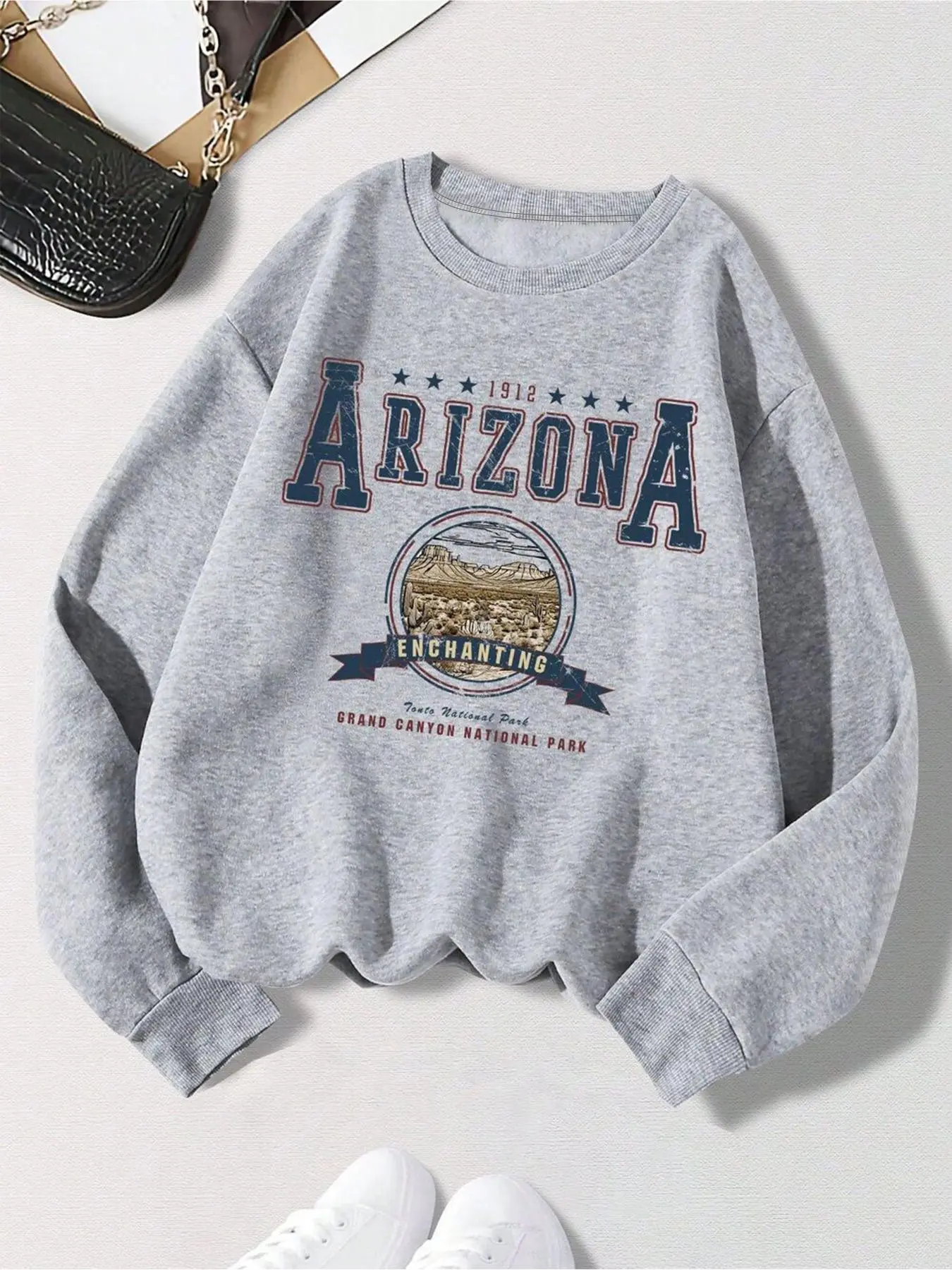 Women's Arizona Graphic Drop Shoulder Sweatshirt, Casual Long Sleeve Round Neck Pullover for Fall & Winter, Ladies Clothes for Daily Wear