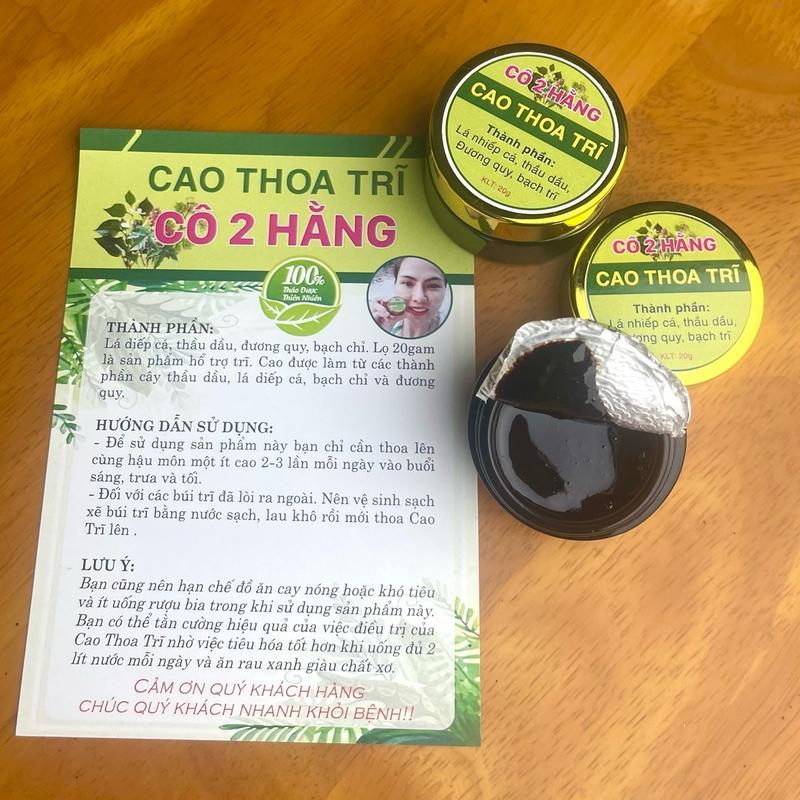 Cao Thoa Trĩ Cô 2 Hằng: thành phần      Thành phần: 100% tự nhiên nên không lo tác dụng phụ, cao được điều chế từ cây thầu dầu tía kết hợp với rau sam, tử thảo,tê tê, thương truật, huyết dụ  giúp kháng khuẩn, tiêu viêm, tăng cường lưu thông máu làm ta 5