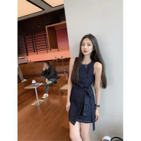 Váy Vest Denim Phong Cách Cổ Điển Thanh Lịch Cô Gái Đầy Đặn, Váy Chữ A Eo Buộc Dây Mùa Hè Cho Nữ, Váy Ngắn Ngoại Cỡ, Bộ Sưu Tập 2024 5