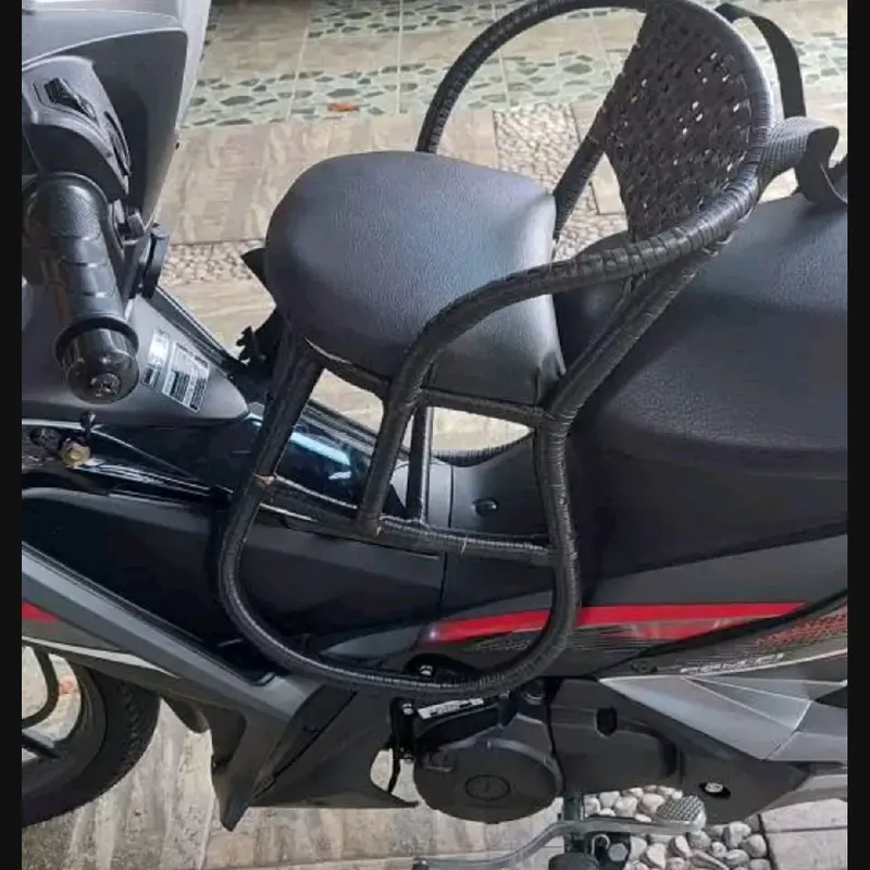 kursi boncengan anak di sepeda motor gigian full black edition kereta motor sepeda 3
