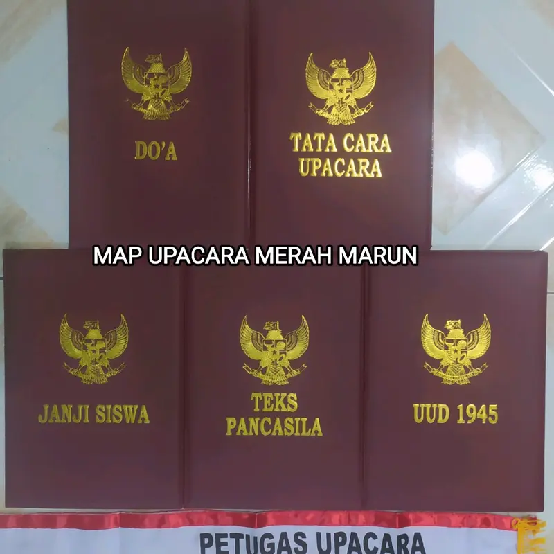 1 SET/5 MAP UPACARA BENDERA BAHAN KULIT SINTETIS SUDAH ADA TEKS /Plastik 0