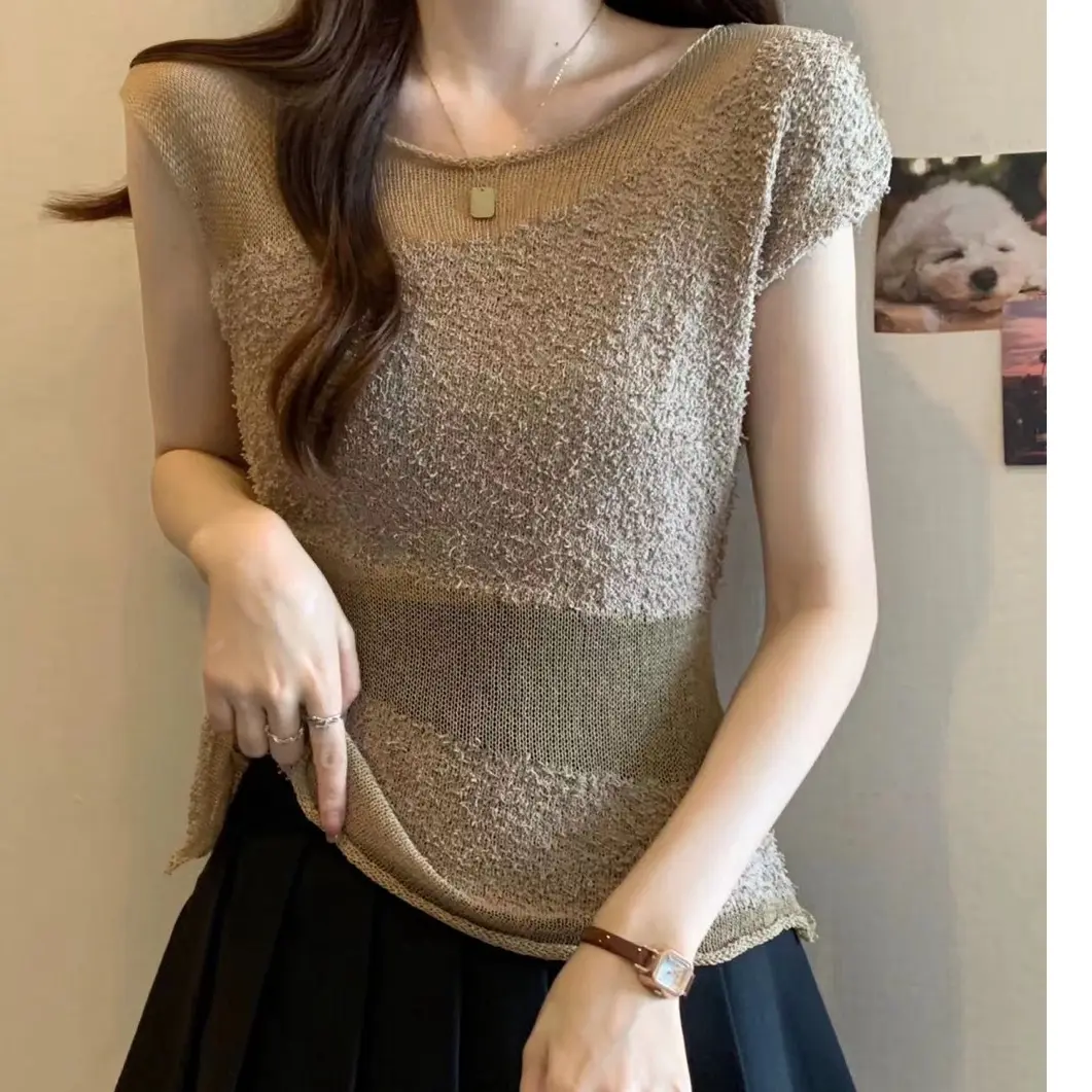 2024 Spring & Summer Women's Asymmetrical Textured Design Knit Top - Unique & Chic, Ideal for Day Trips or Casual Workwear