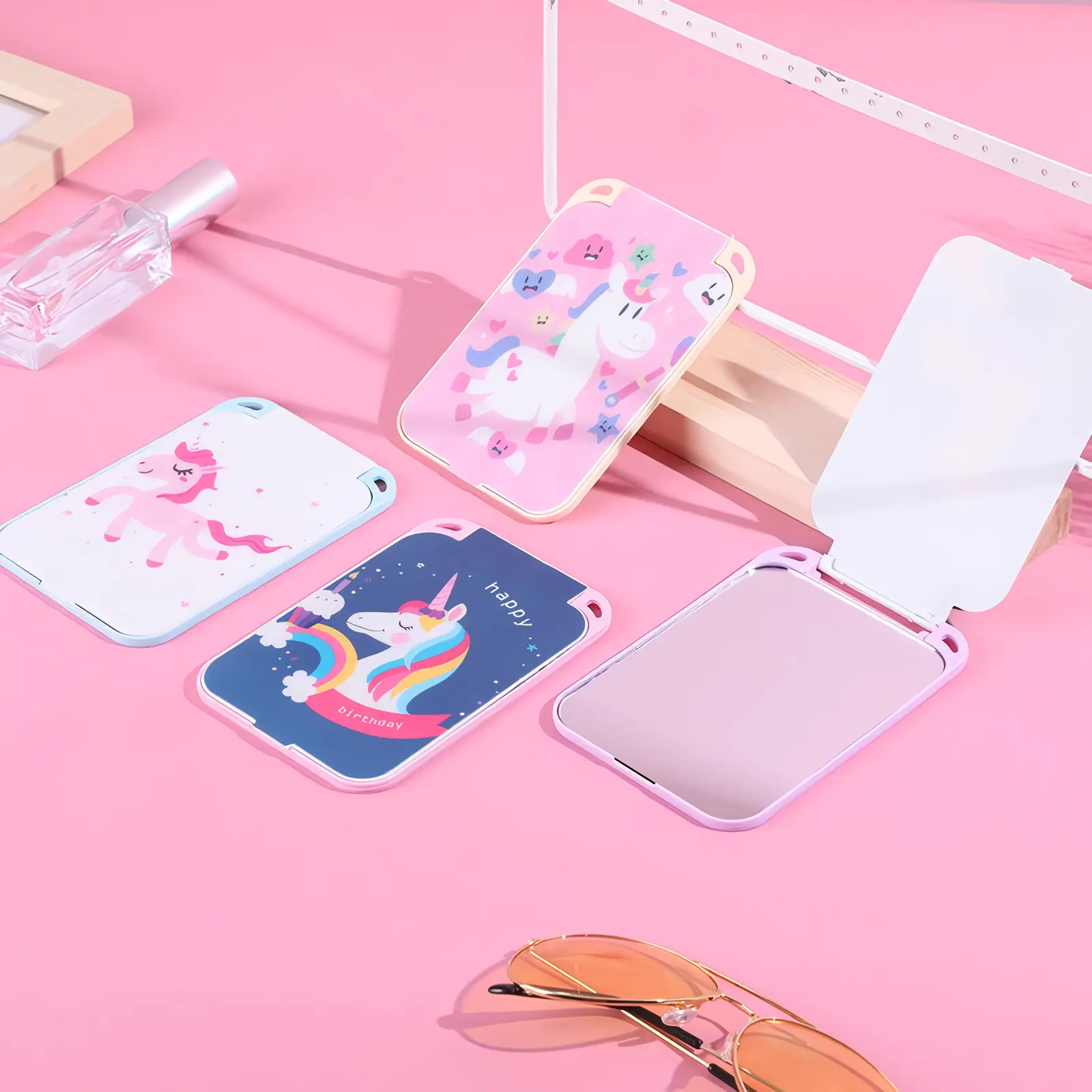 [Skistore] Cermin Rias Lipat Mini Persegi Beauty Makeup Mirror Stylish and Beautiful