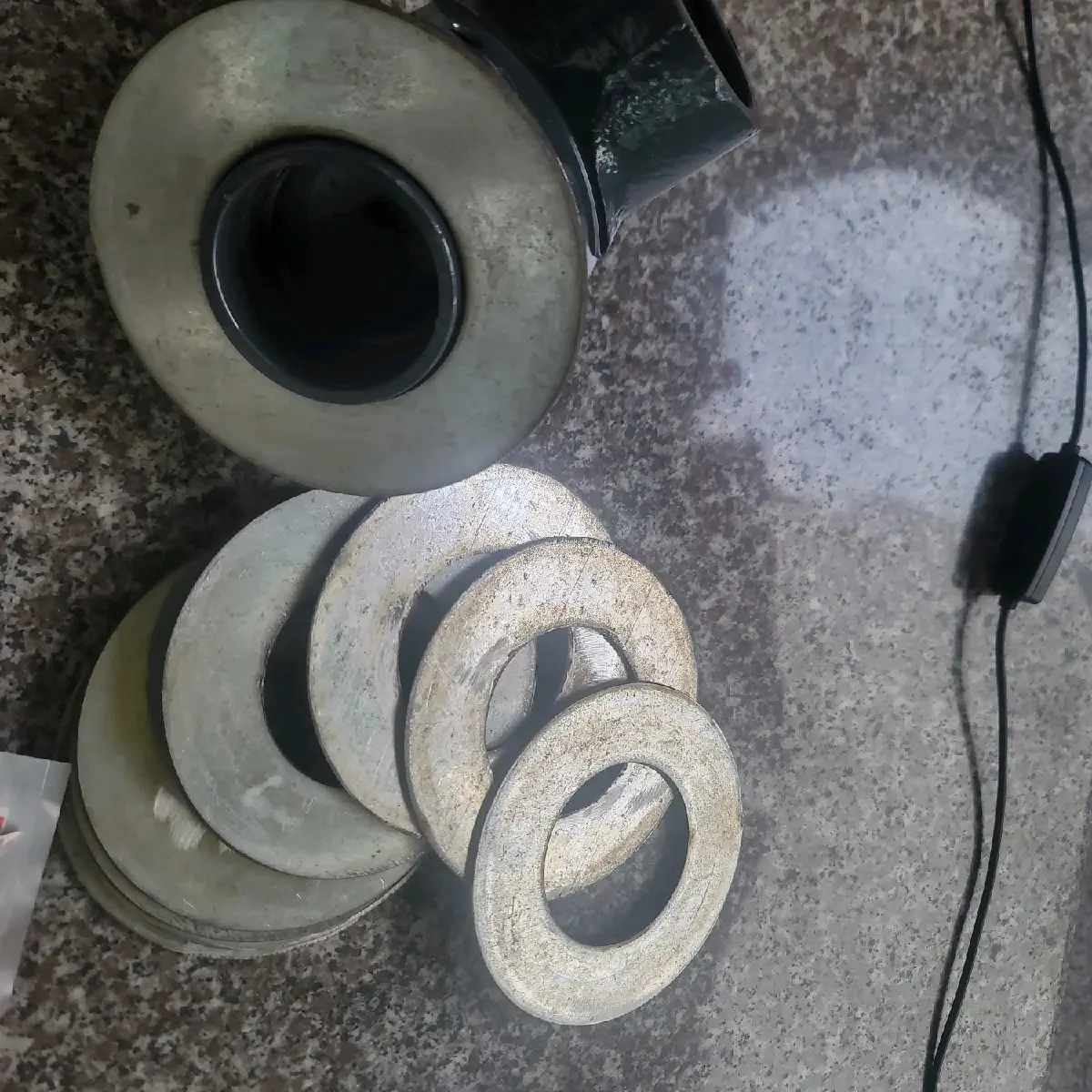 Mặt ram chống rơi lúa sọ khoan bui Dc70