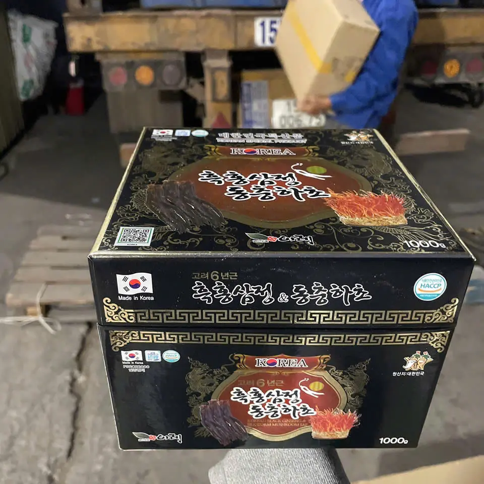 Cao Hắc Sâm Đông Trùng Hạ Thảo Hàn Quốc Hũ 1Kg
