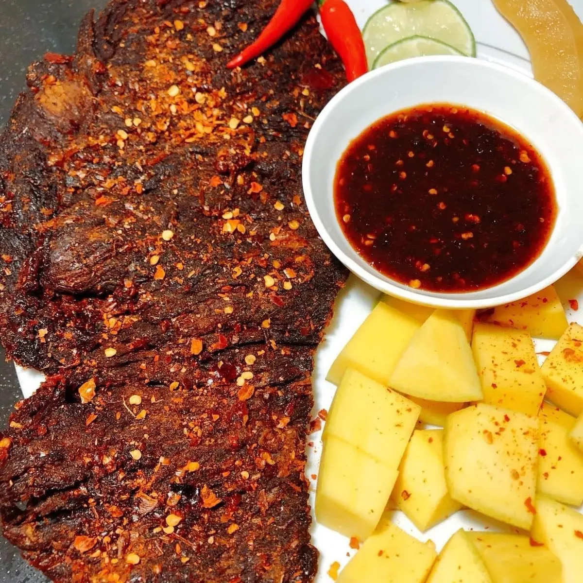 Bò Khô Gia Truyền Huế Thơm Ngon Đậm Đà