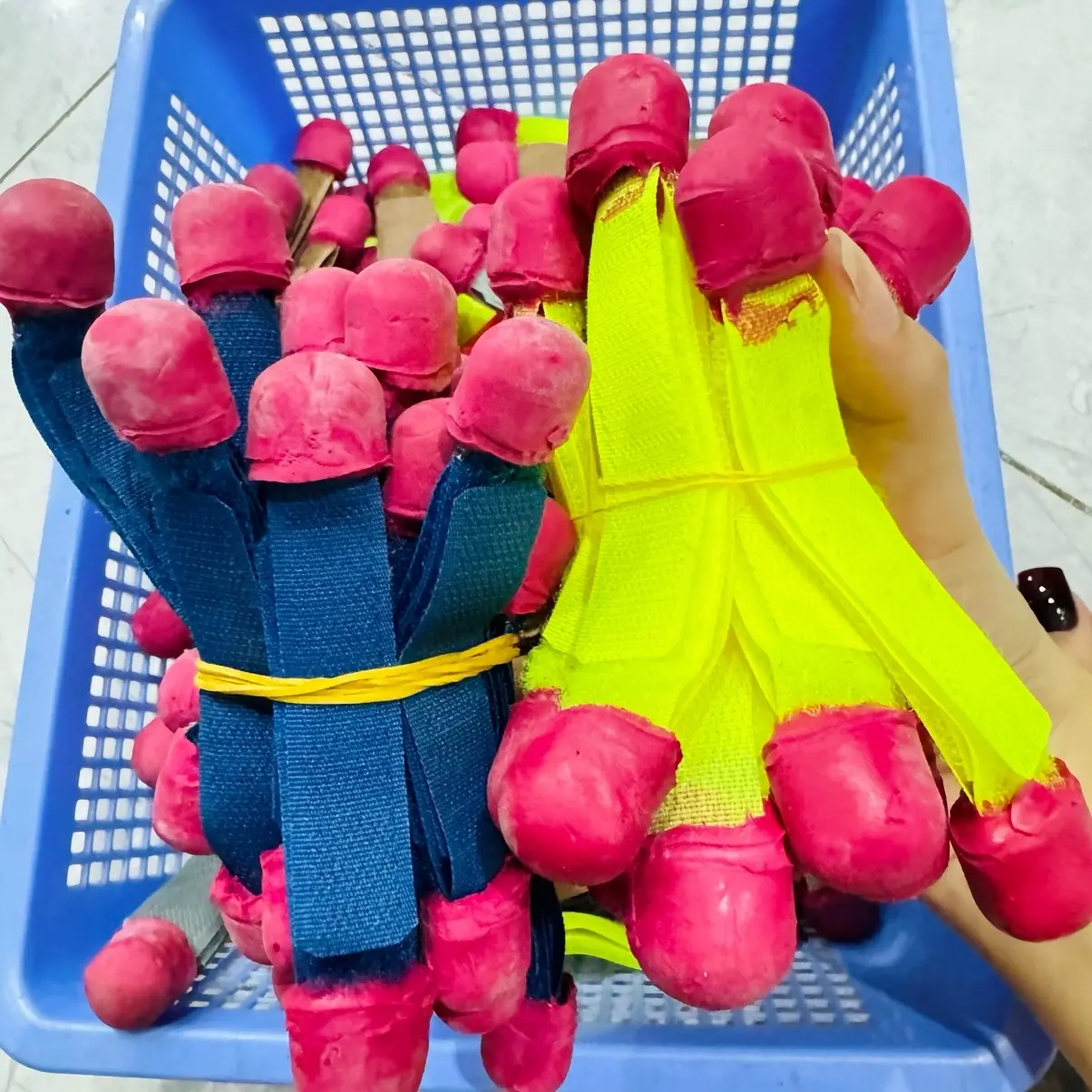 Bịch cựa Tre Nòi bảo vệ chân gà khi xỗ gà màu sắc ngẫu nhiên băng  cựa